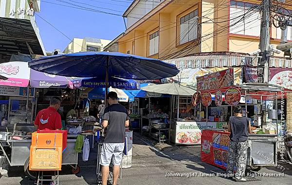 Huahin night market華欣夜市(白天市場).jpg