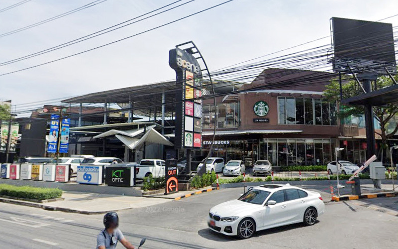 The Scene Mall  Lat Phrao 94 Alley.jpg