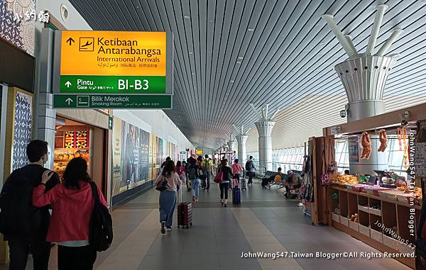 沙巴亞庇機場(Kota Kinabalu Airport)出關流程.jpg