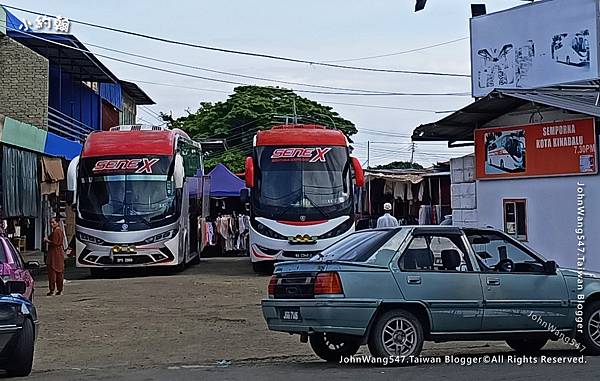 SENEX Sentosa Express Bus.jpg