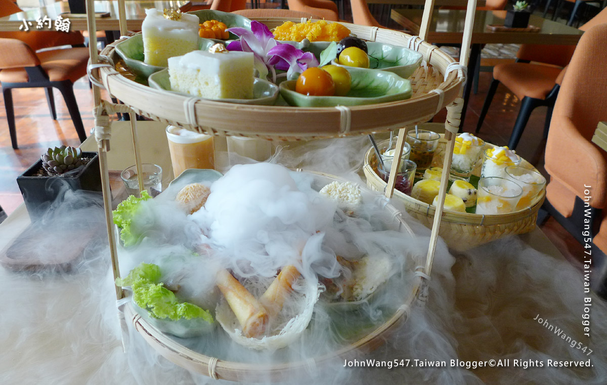 Hotel Indigo Bangkok Metro on Wireless Afternoon Tea Set.jpg