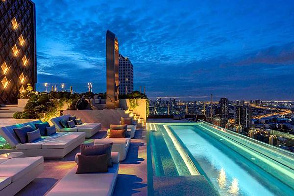 INNSiDE by Melia Bangkok Sukhumvit Hotel Pool3.jpg