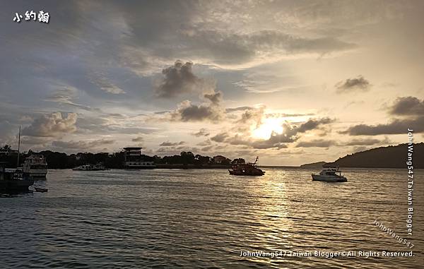 Oceanus Waterfront Mall Sunset Kota Kinabalu3.jpg