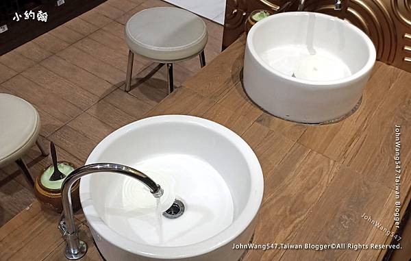 Lek Massage shop asok曼谷按摩洗腳.jpg Lek Massage shop asok曼谷按摩洗腳.jpg