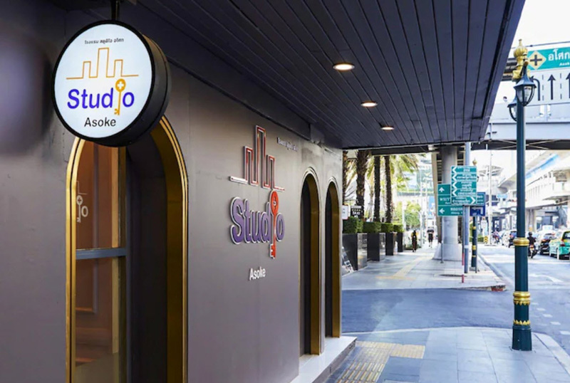 Studio Asoke Hotel Asok.jpg