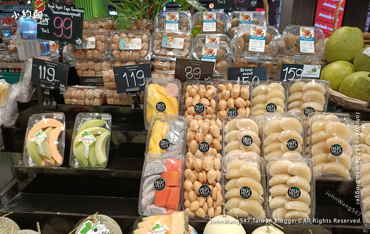 Marche Thonglor Tops supermarket3.jpg