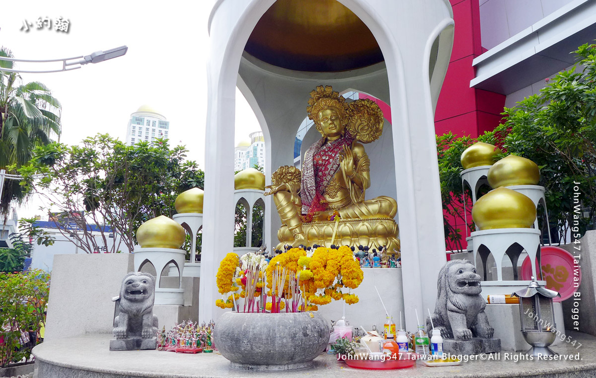 Umathevi長壽女神Big C Ratchaprasong Shrine1.jpg