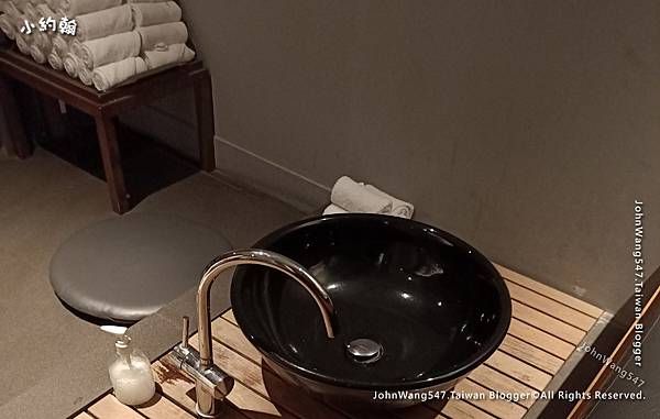 曼谷按摩館Let's Relax SPA massaage洗腳.jpg