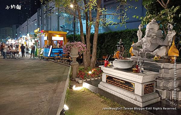 JODD FAIRS Ratchada曼谷喬德夜市象神.jpg JODD FAIRS Ratchada曼谷喬德夜市象神.jpg