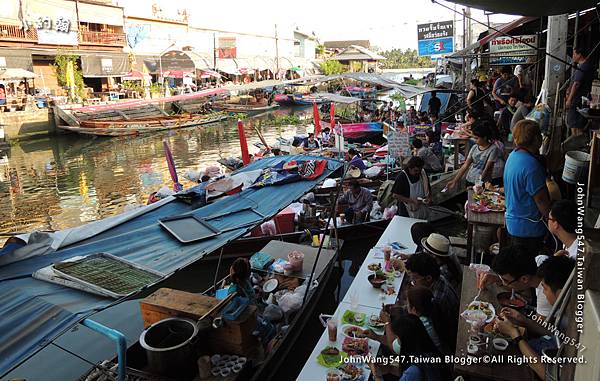 搭小巴到泰國水上市場.jpg 搭小巴到泰國水上市場.jpg