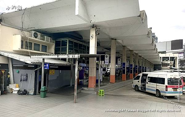 曼谷東巴士站Ekamai Eastern Bus Terminal廁所2.jpg 曼谷東巴士站Ekamai Eastern Bus Terminal廁所2.jpg