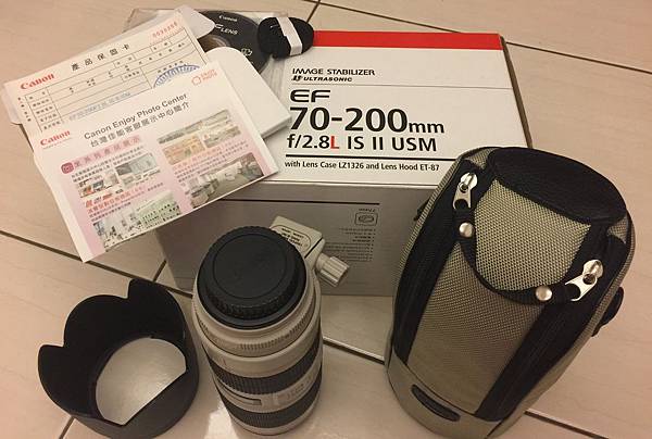 二手商店尋寶 小白兔canon Ef 70 0 Mm F2 8 Ii L Is Usm 開箱篇大三元 跟著angel 一起去旅行大冒險吧 痞客邦
