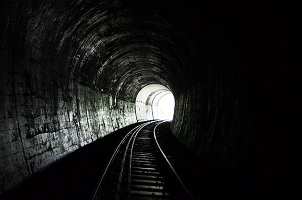 最長的隧道.PNG
