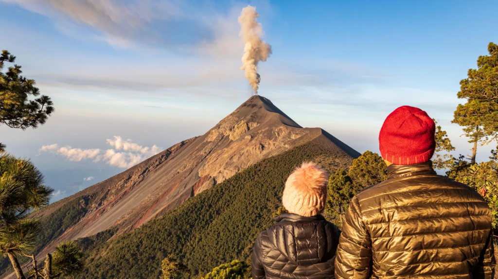 活火山腳下城市-瓜地馬拉聖地亞哥