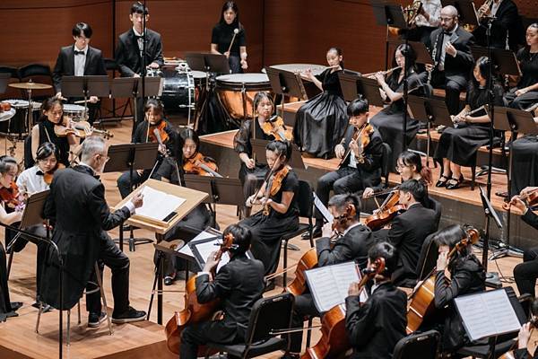 【古典音樂常識】管弦樂團的團員進場規則