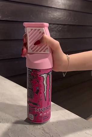 只需按下“這個”開罐的樂趣就會爆發！