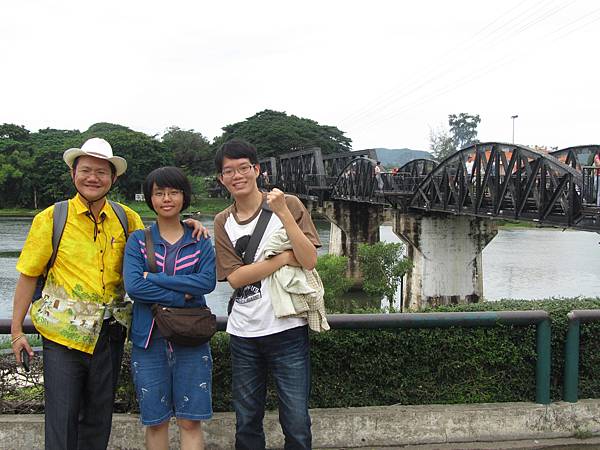 桂河大橋