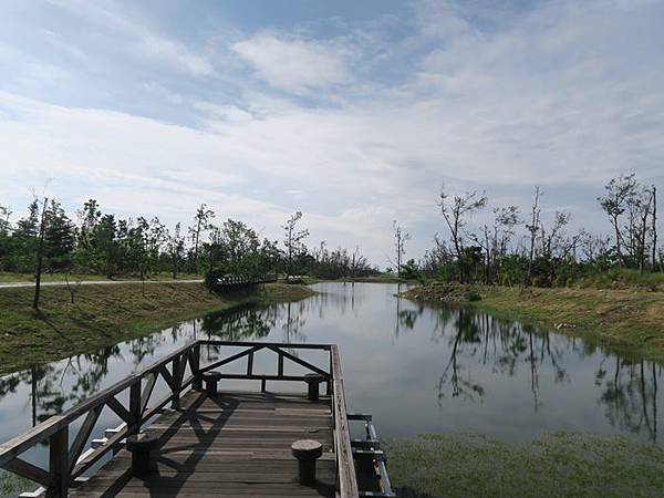 大家來到森林公園一定要來的琵琶湖