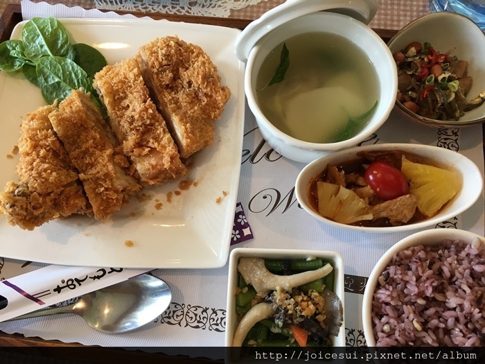 香酥雞排飯