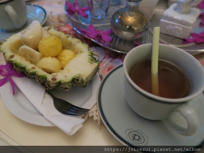 結束後的水果和飲料