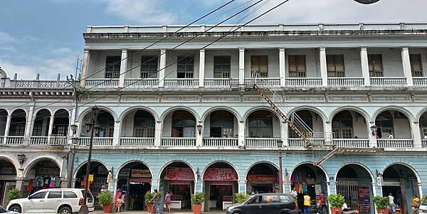 遊車河到UPV Iloilo_20230223_JM Basa St 05.JPG