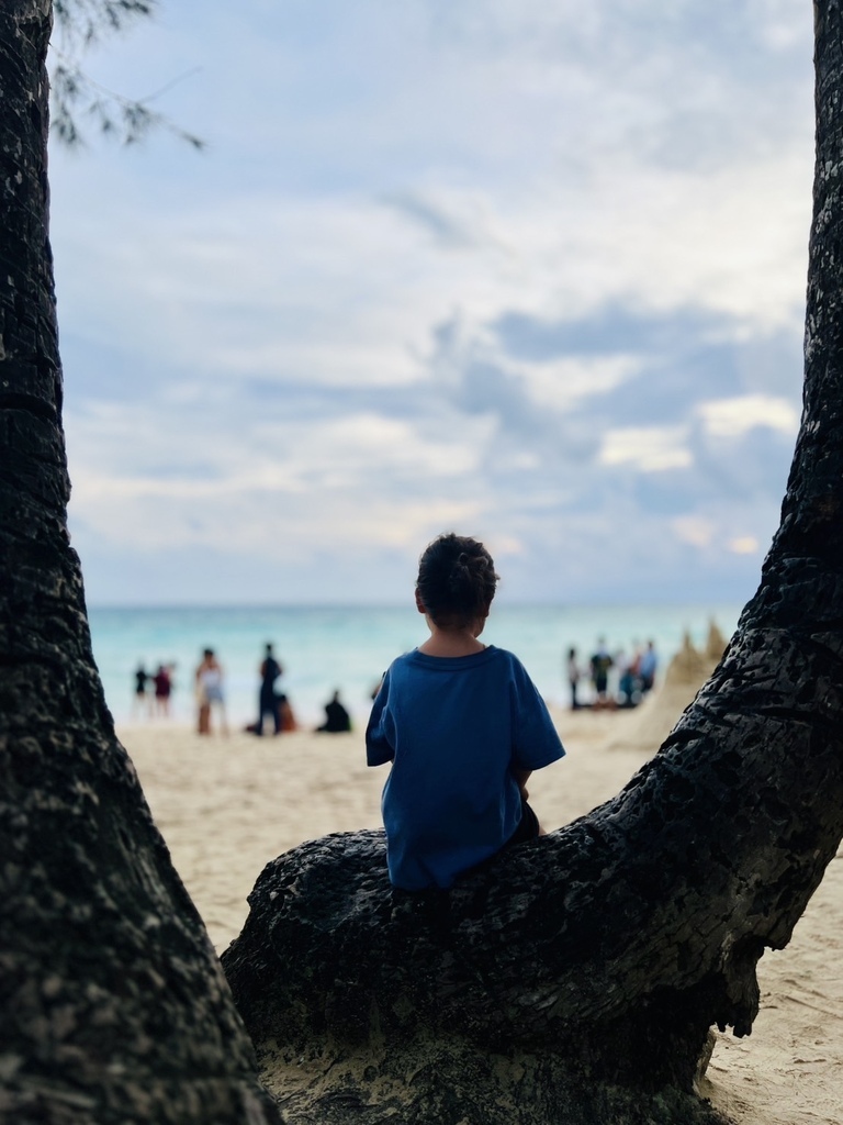 長灘島日記 20250703_181202_Sa_Boracay, Philippines.JPG 長灘島日記 20250703_181202_Sa_Boracay, Philippines.JPG