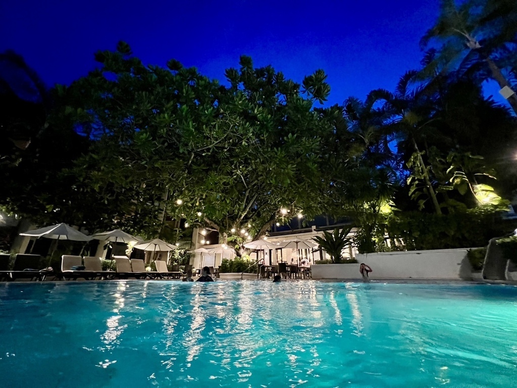 長灘島日記 20250703_184502_CaHeSa_Boracay, Philippines.JPG 長灘島日記 20250703_184502_CaHeSa_Boracay, Philippines.JPG