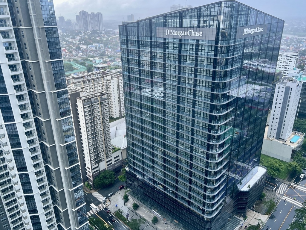 長灘島日記 20250709_172802_Manila, Philippines.JPG 長灘島日記 20250709_172802_Manila, Philippines.JPG