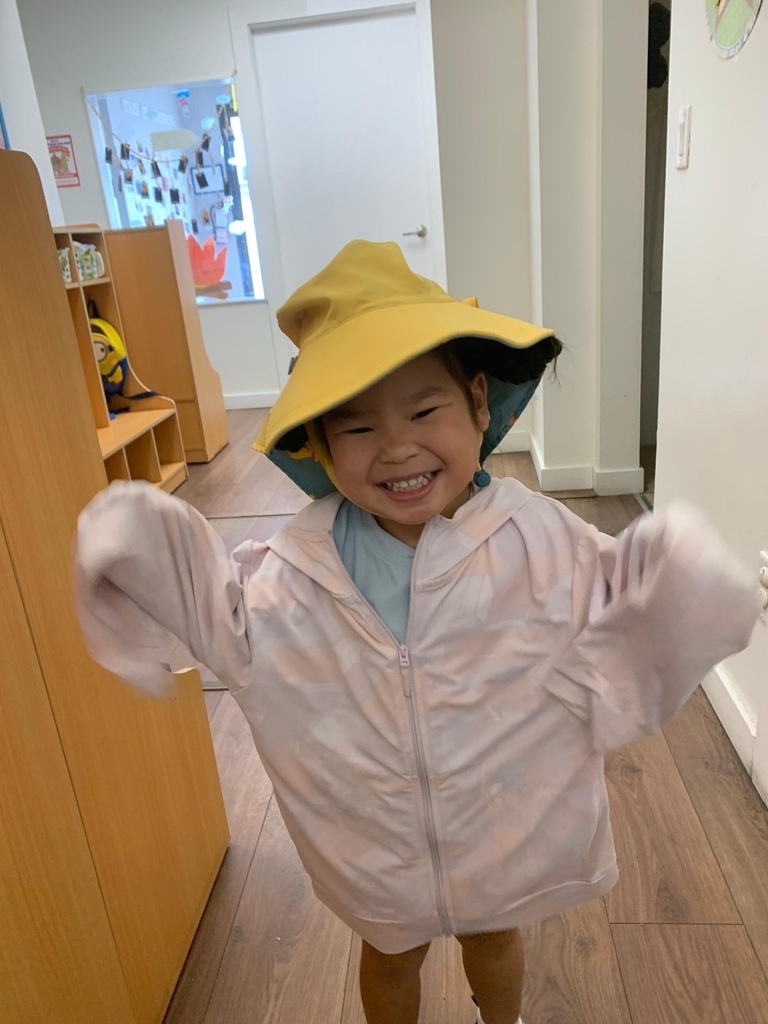 左傾 20250731_140001_Sa_Daycare.JPG 左傾 20250731_140001_Sa_Daycare.JPG