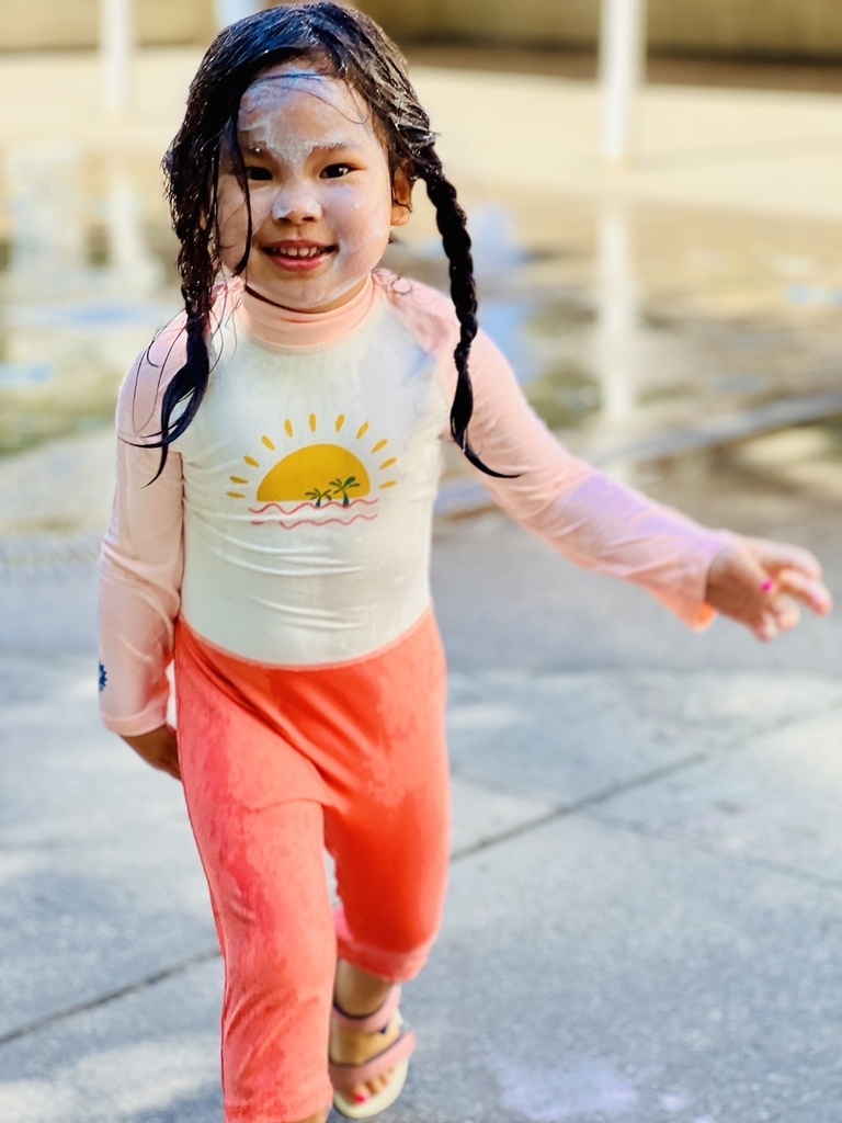 左傾 20250726_161300_Sa_Lang Neighbourhood Park.JPG 左傾 20250726_161300_Sa_Lang Neighbourhood Park.JPG