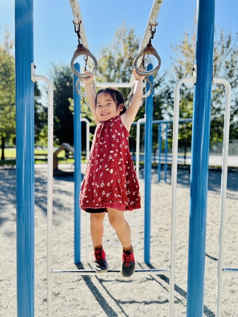 威權 20250825_120007_Sa_Playground.JPG 威權 20250825_120007_Sa_Playground.JPG