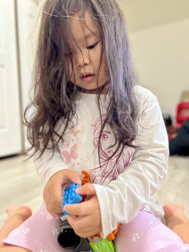 開學了 20250914_194401_Sa_Home.JPG 開學了 20250914_194401_Sa_Home.JPG