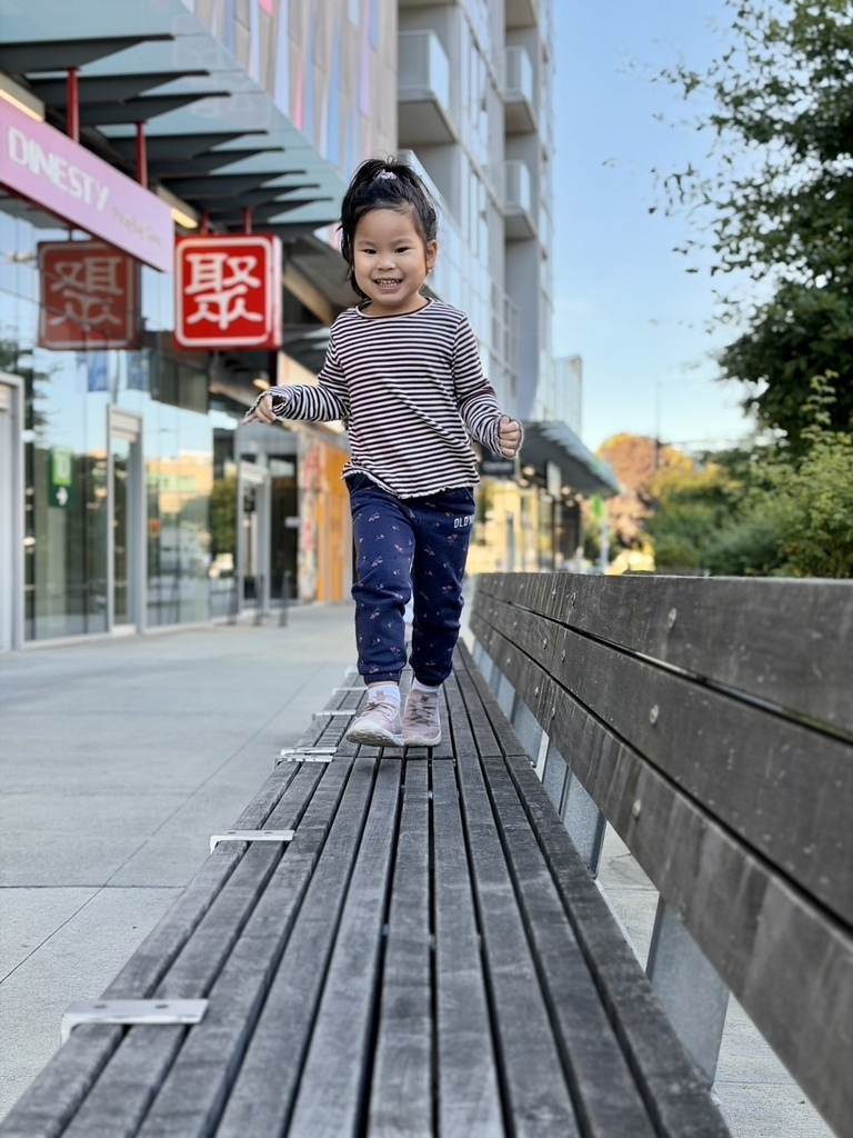 中秋節 20251005_163401_Sa_Dinesty Dumpling House.JPG 中秋節 20251005_163401_Sa_Dinesty Dumpling House.JPG