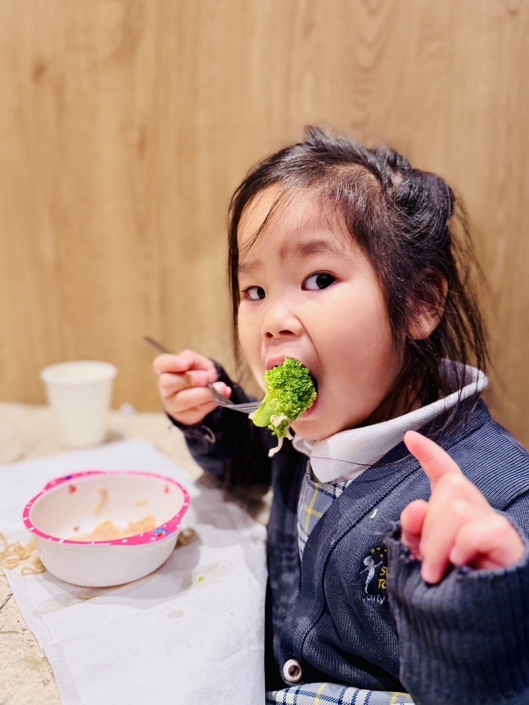 中秋節 20251017_183402_Sa_Meal.JPG 中秋節 20251017_183402_Sa_Meal.JPG