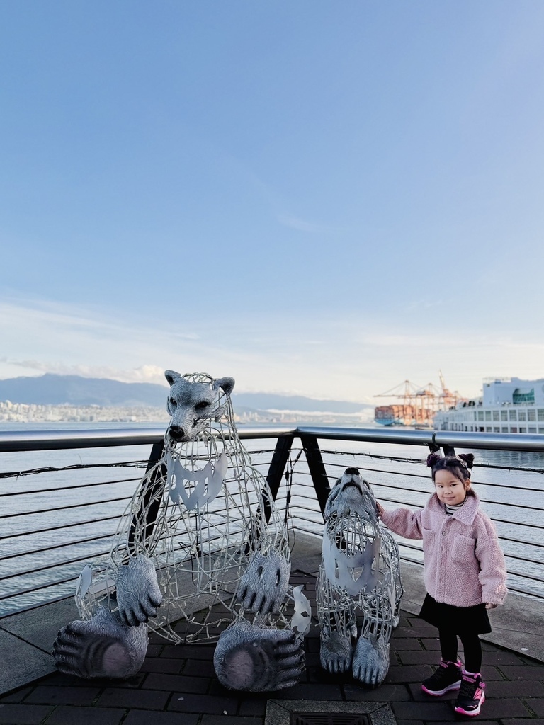 罌粟花日 20251111_090702_Sa_Downtown Vancouver.JPG 罌粟花日 20251111_090702_Sa_Downtown Vancouver.JPG