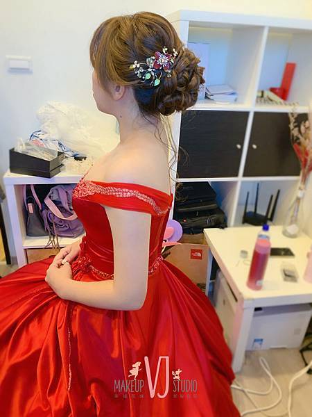 vivibridal20200105-04.jpg