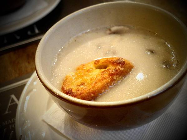 蘑菇湯 蘑菇湯