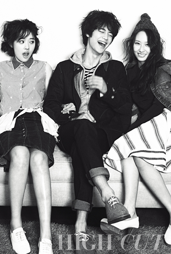 珉豪&雪莉&Krystal_HIGHCUT_2013(94)_4.jpg