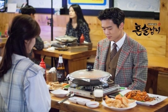 《獨酒男女》有望秋季推第二部 演員陣容受矚目 《獨酒男女》有望秋季推第二部 演員陣容受矚目