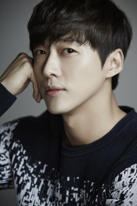 南宮珉出演SBS新劇《操作》 飾熱血記者 南宮珉出演SBS新劇《操作》 飾熱血記者