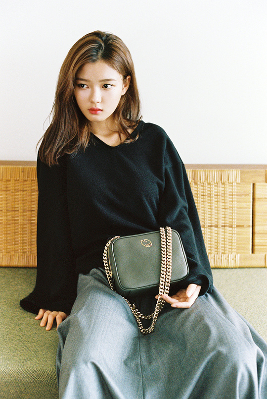 金裕貞_意大利包包品牌Lapalette_2017_1 金裕貞_意大利包包品牌Lapalette_2017_1