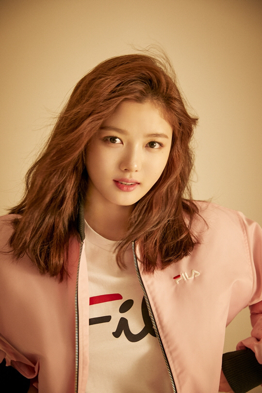 金裕貞與老東家續約 延續彼此情誼