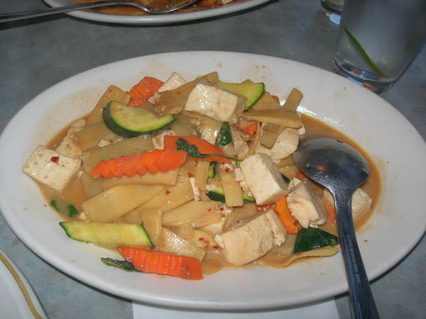 泰國菜之竹筍炒豆腐，小黃瓜.jpg