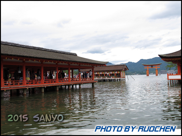 嚴島神社