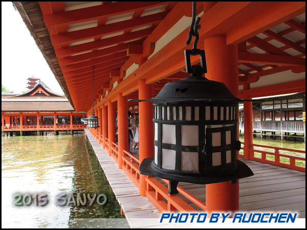 嚴島神社