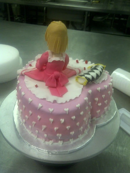 Manga Doll Cake 3.jpg