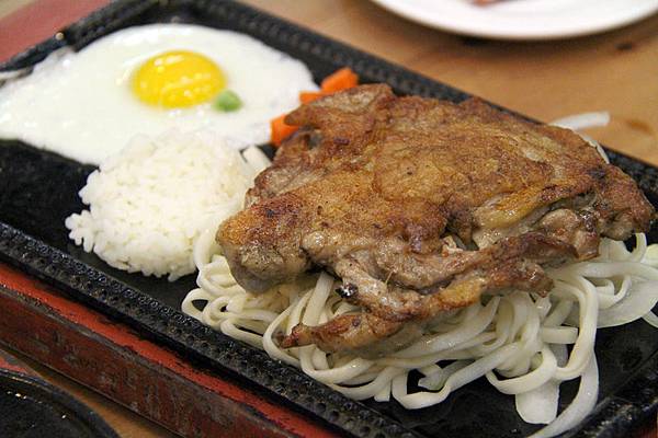 放牛班長原味平價牛排專賣店