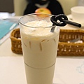  恬心朵朵Lily White Cafe