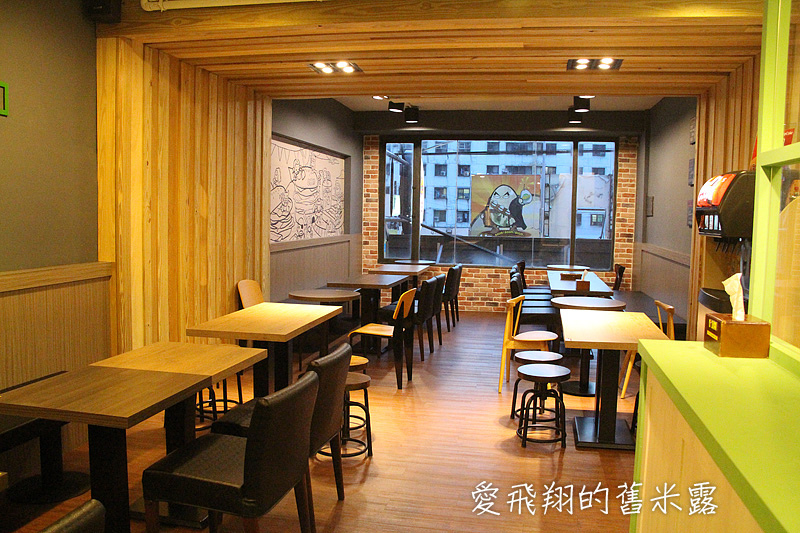 台中【艾可先生】逢甲店夏日特餐~~酷夏無食慾的美味引誘，偶胃口大開啦！