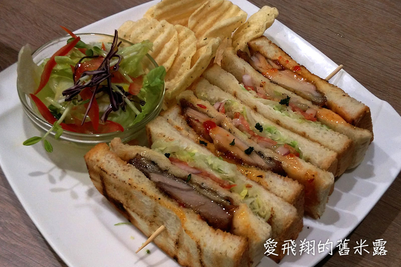 台中【艾可先生】逢甲店夏日特餐~~酷夏無食慾的美味引誘，偶胃口大開啦！